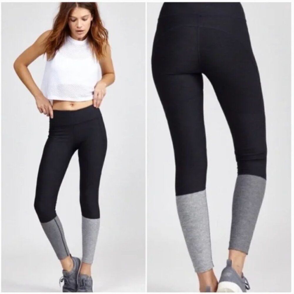 Outdoor Voices Leggings Grey Black Dipped Small